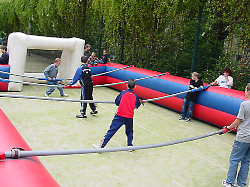 MENSCHENKICKER Verleih f&uuml;r Ihren Event - Klicken Sie hier nicht sondern warten sie bis die Seite sich neu l&auml;dt